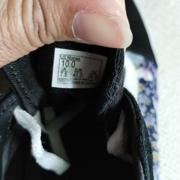 Floral Vans Women's Sneakers Size 10 - Picture 6 of 8